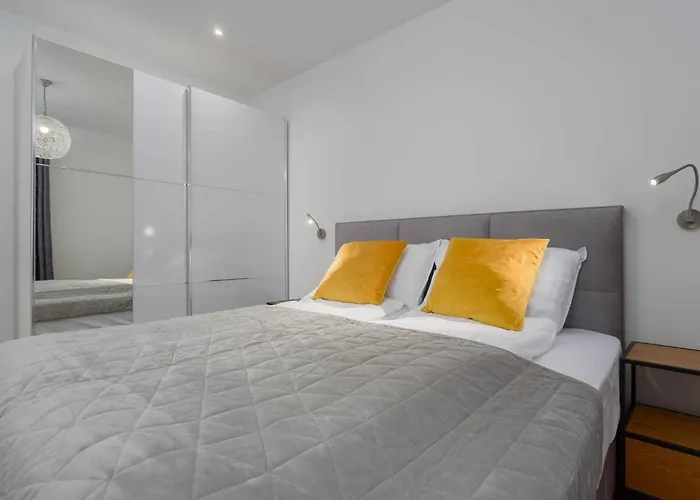 Luxury Beachfront Krk With Terrace - One Bedroom With Terrace *